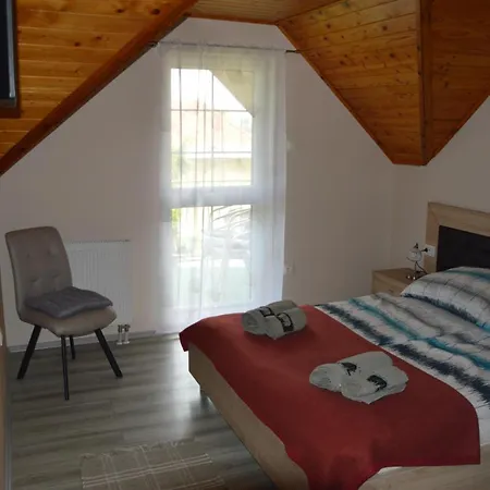 Appartamento Kristály Panoráma *